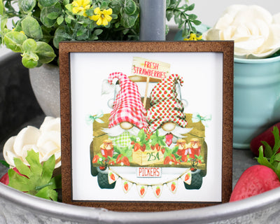 Strawberry Pickers Tier Tray Sign